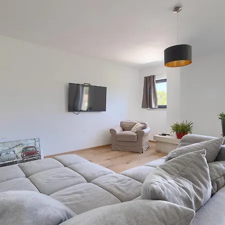 La Fierra Holiday home *